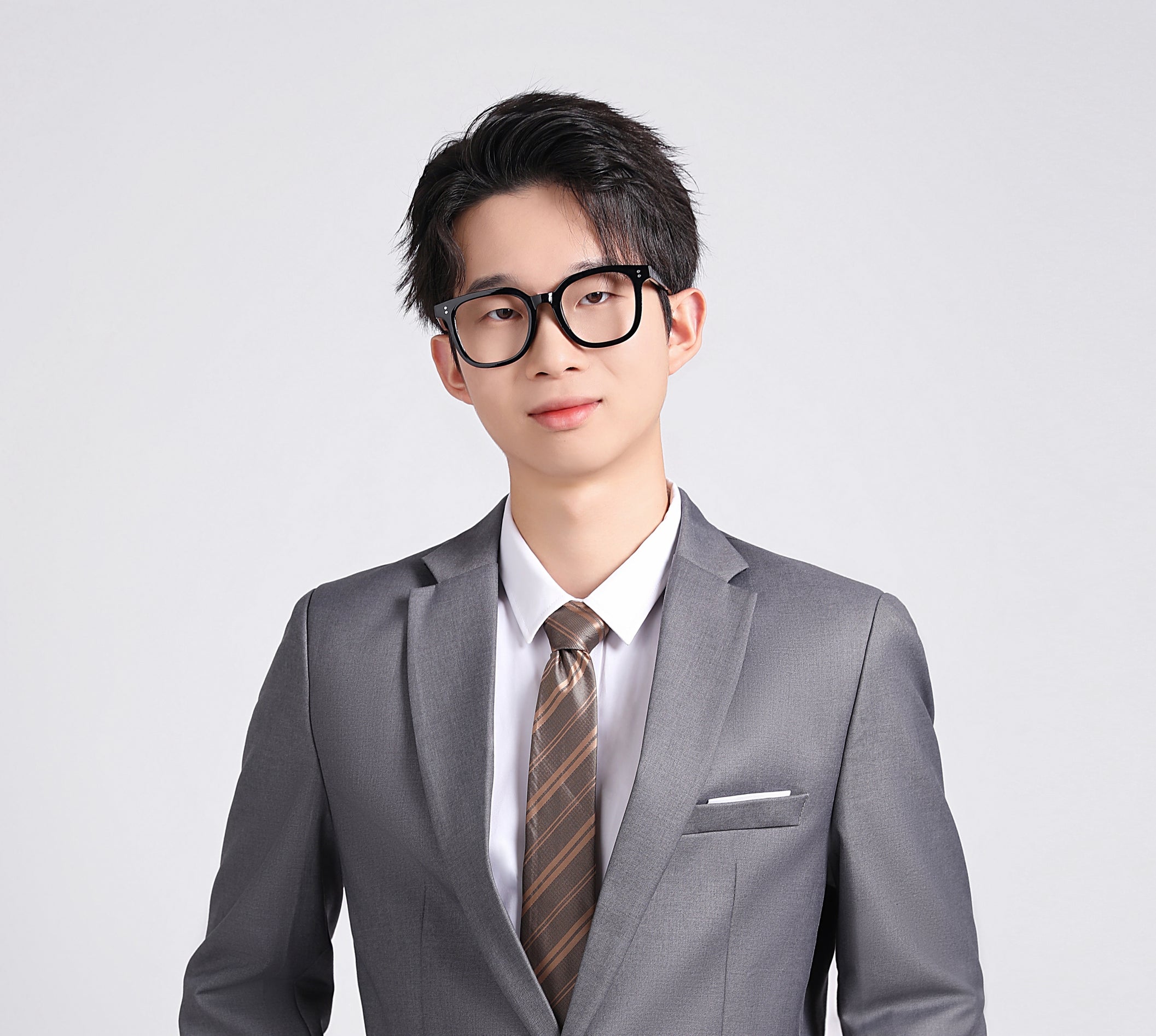 Jucheng Shen Headshot